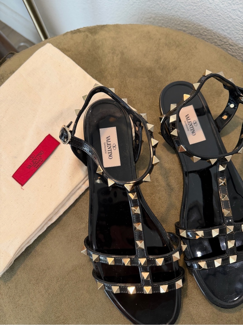 Valentino Garavani Black Patent Rockstud Strappy Sandals - Picture 2 of 5
